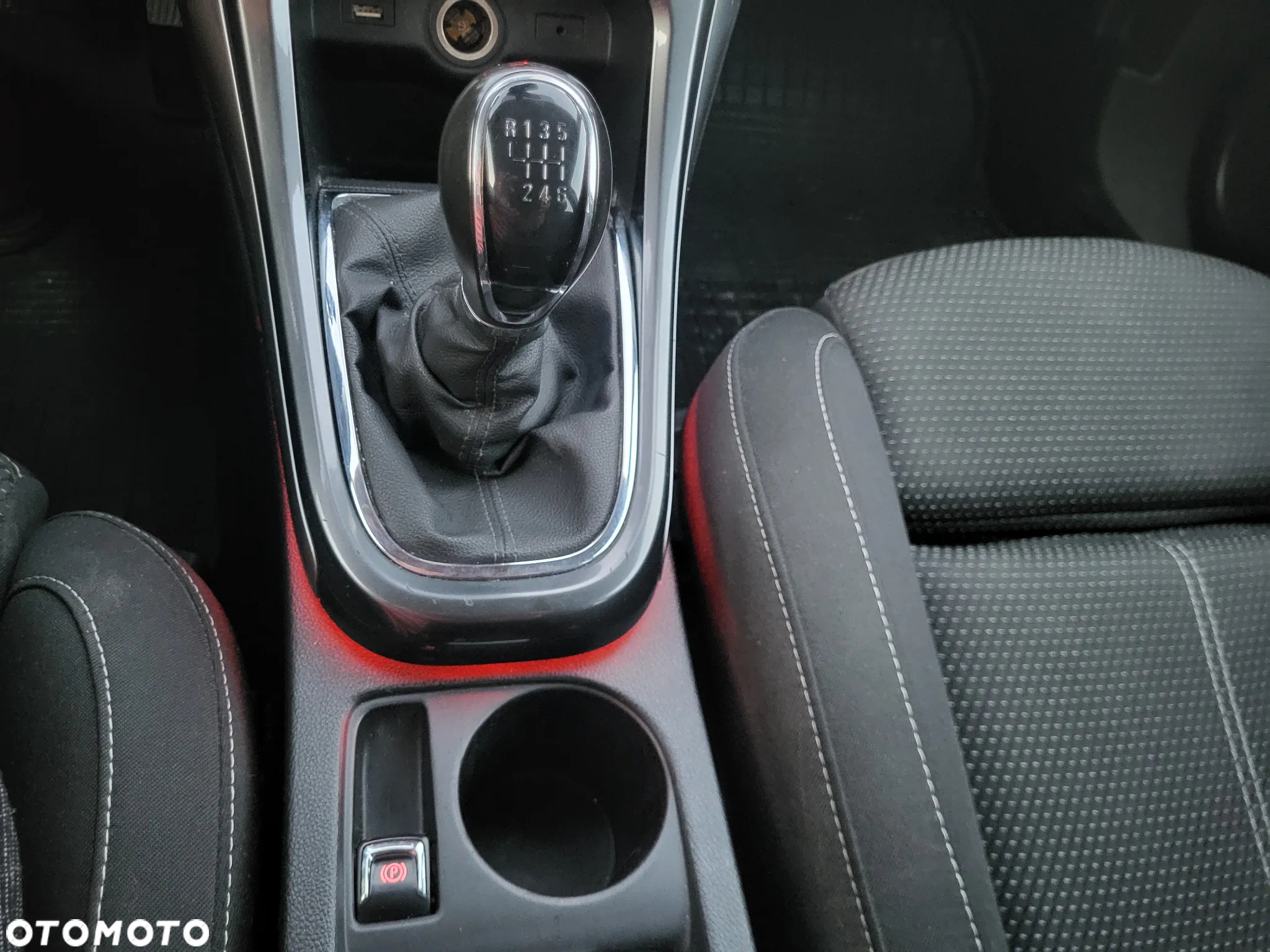 Opel Astra 1.7 CDTI DPF Sports Tourer Exklusiv - 13