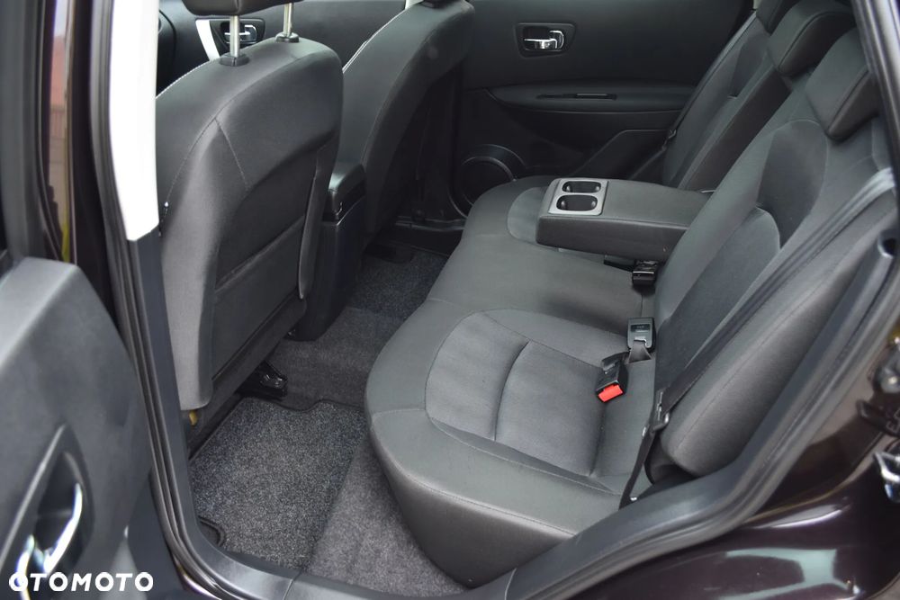 Nissan Qashqai 2.0 360 - 22