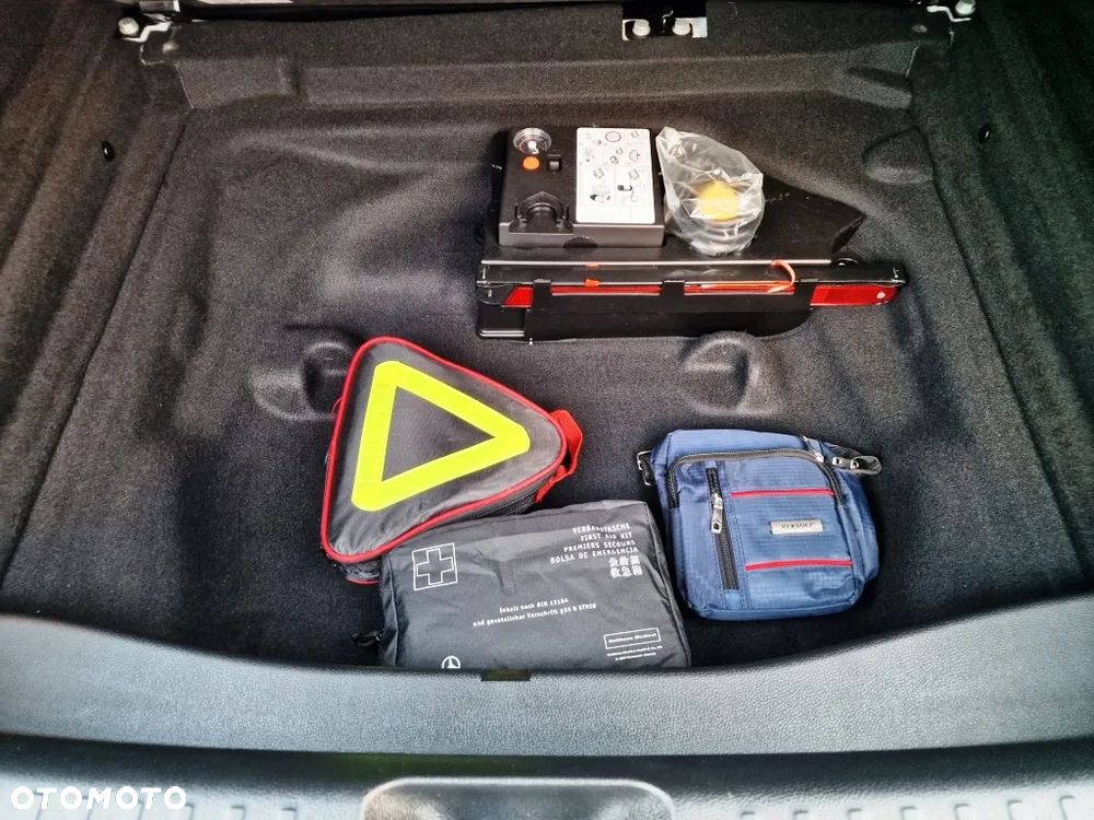 Mercedes-Benz GLA - 39