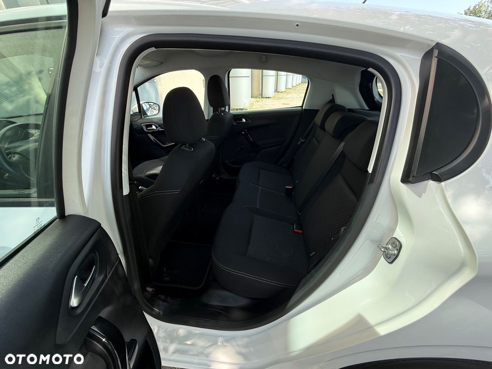 Peugeot 208 1.6 BlueHDi Active S&S - 18