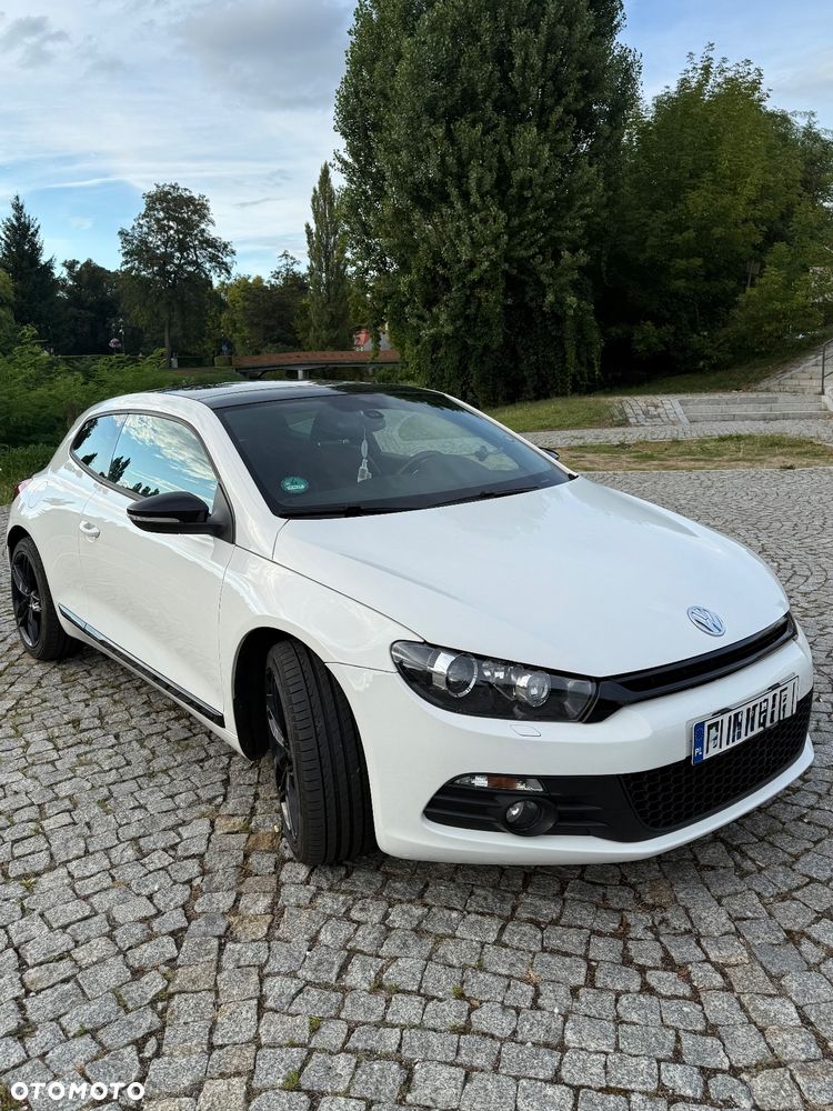Volkswagen Scirocco 1.4 TSI DSG Edition - 1