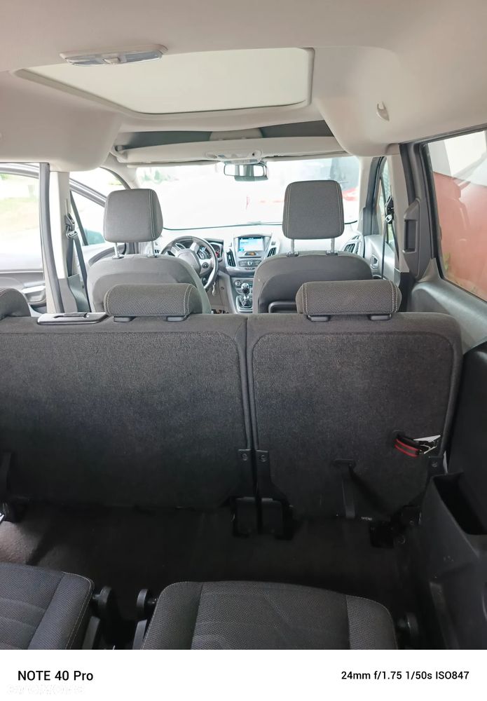Ford Tourneo Connect Gr 1.5 TDCi Titanium - 15