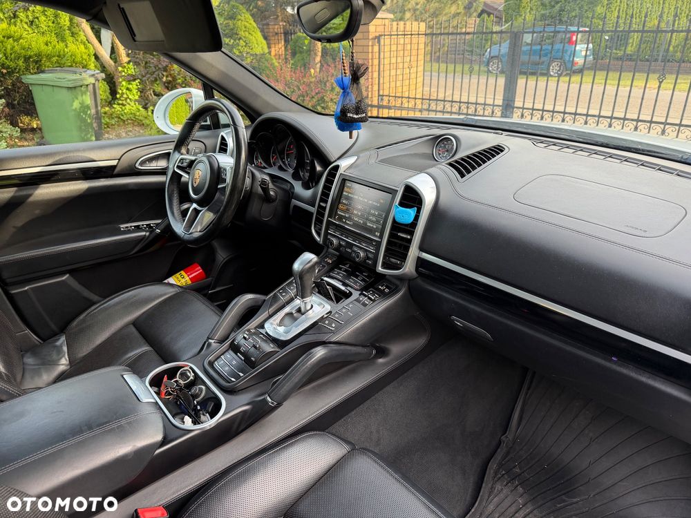 Porsche Cayenne Diesel - 25