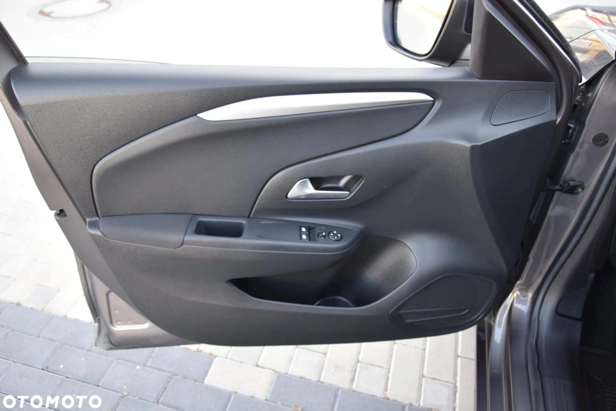 Opel Corsa 1.2 Edition S&S - 25