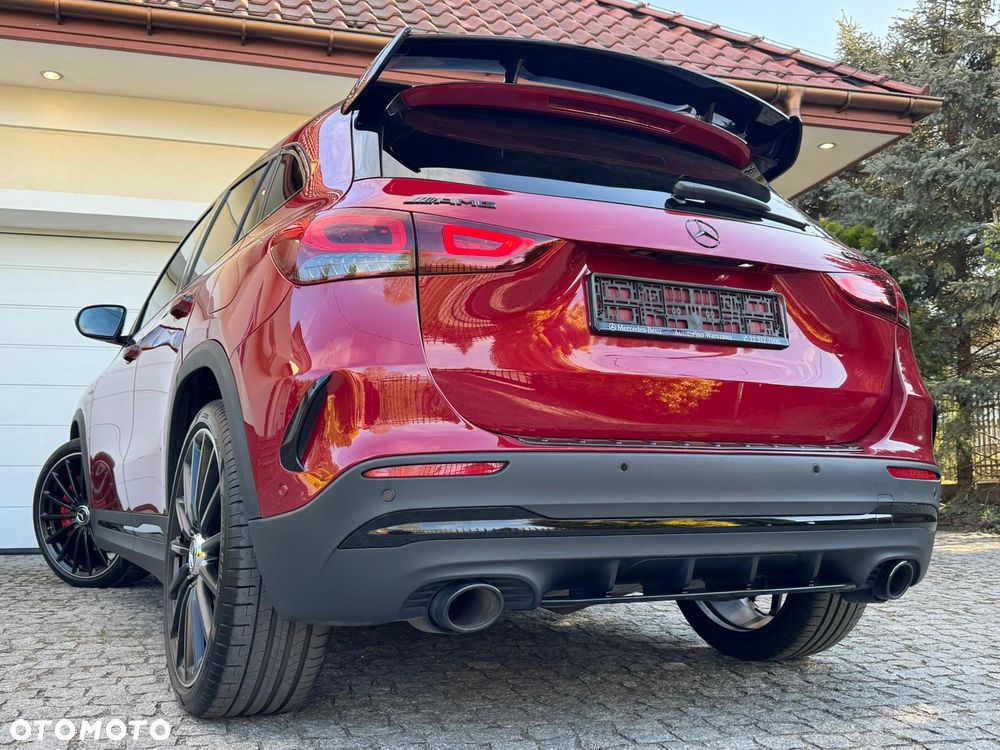 Mercedes-Benz GLA - 7