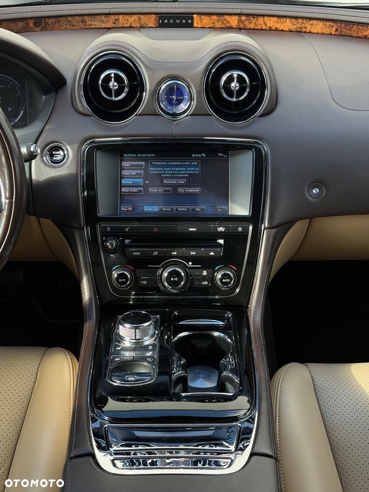 Jaguar XJ 5.0 V8 Premium Luxury - 20