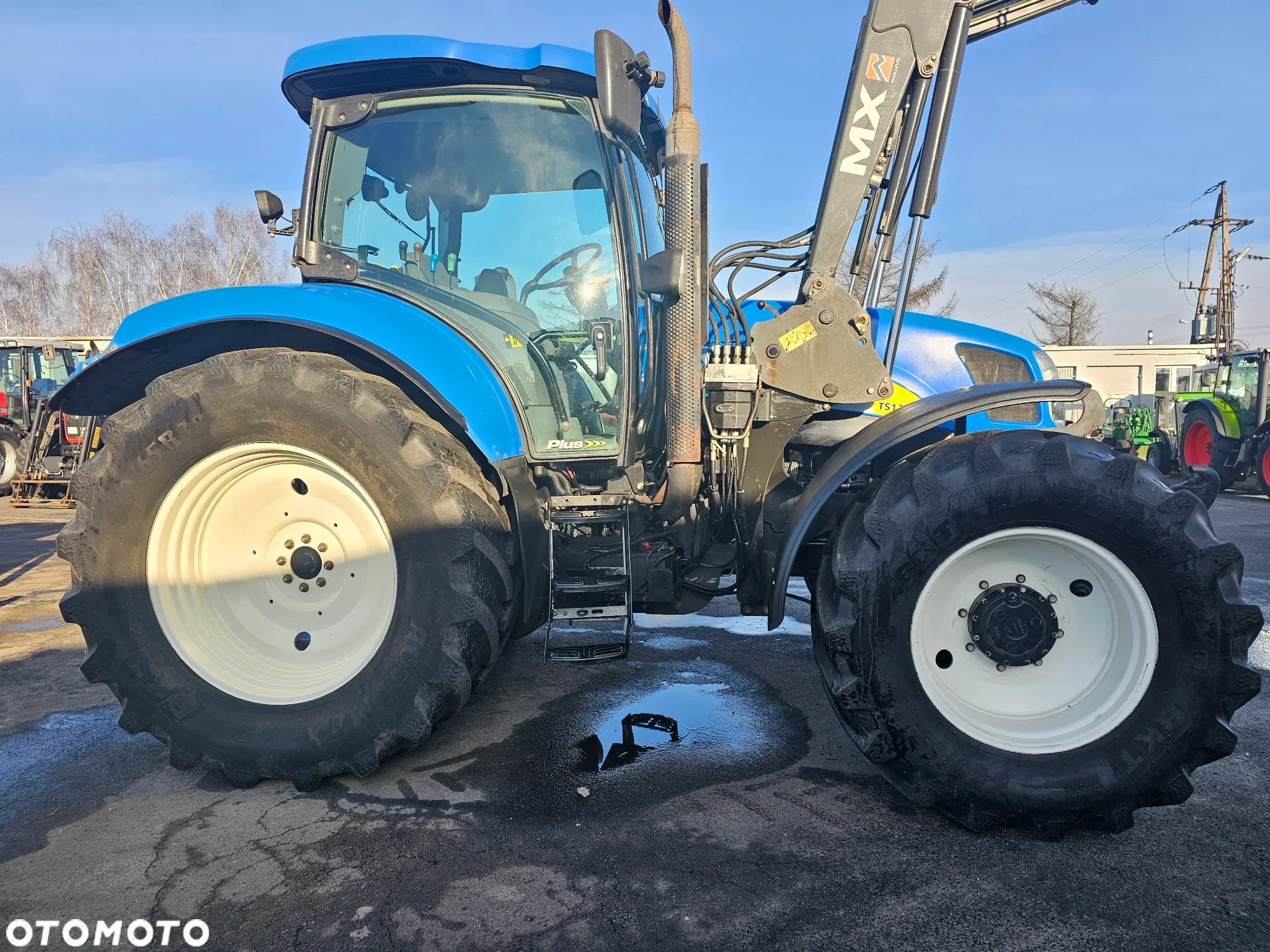 New Holland TS135 A - 5