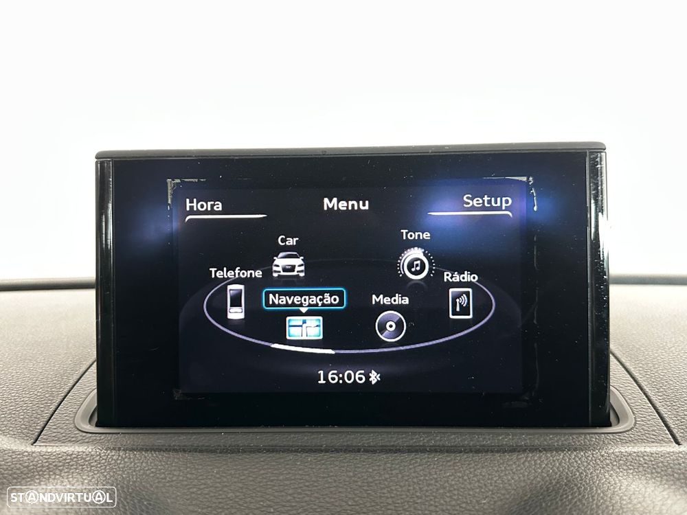 Audi A3 Sportback 1.6 TDI Advance Ultra - 23