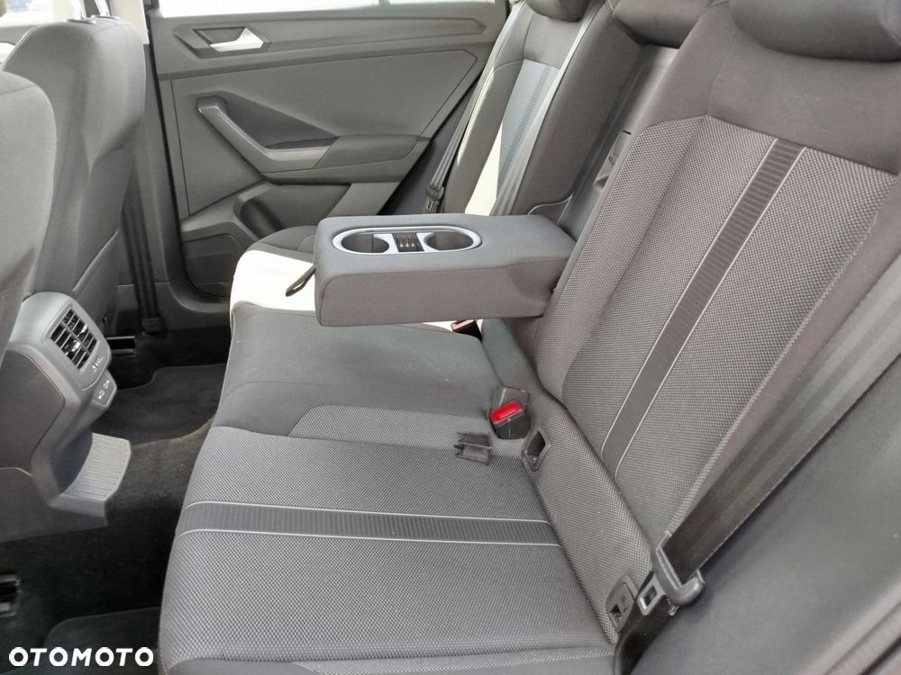 Volkswagen T-Roc 1.5 TSI Life - 11