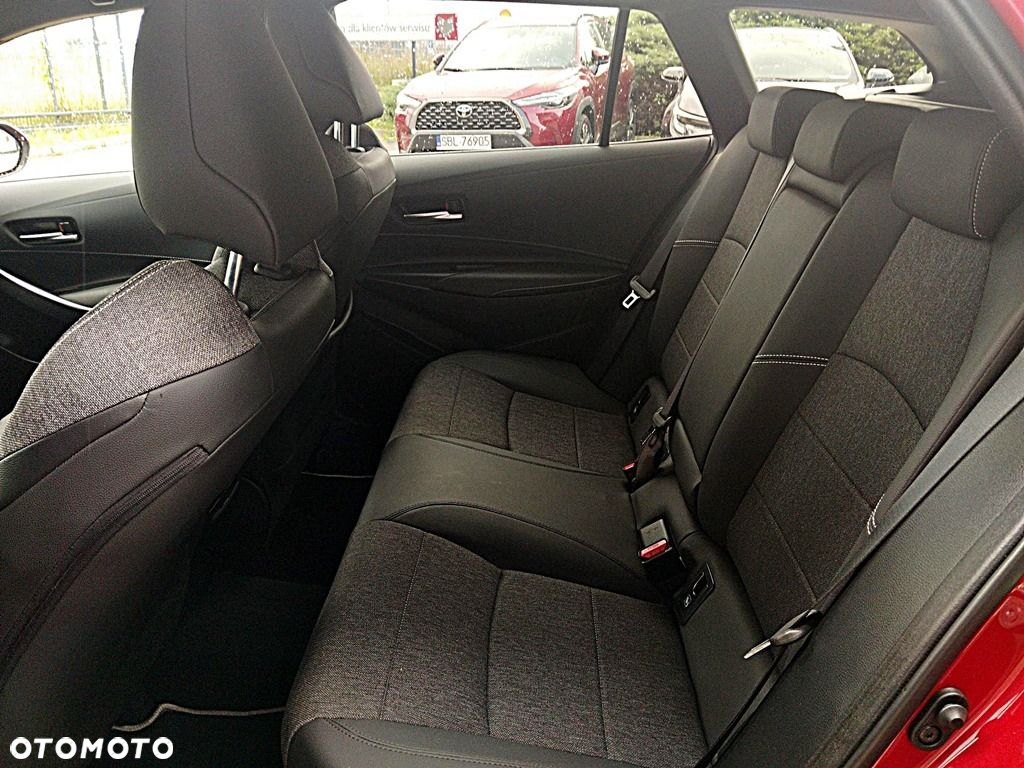 Toyota Corolla - 11