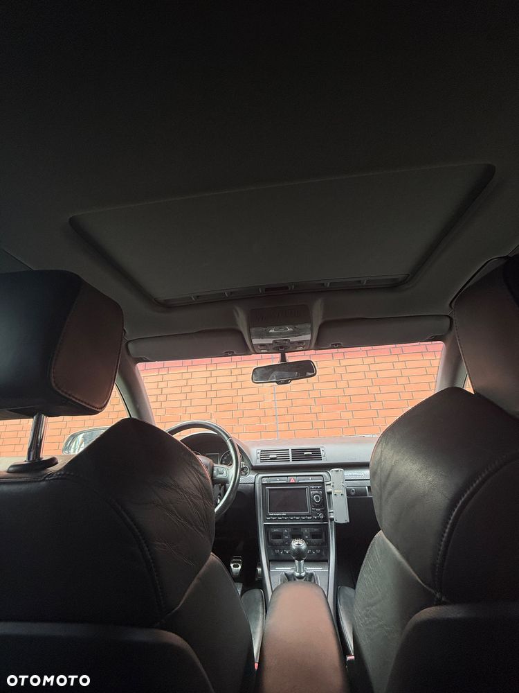 Audi A4 Avant 3.0 TDI DPF quattro - 22