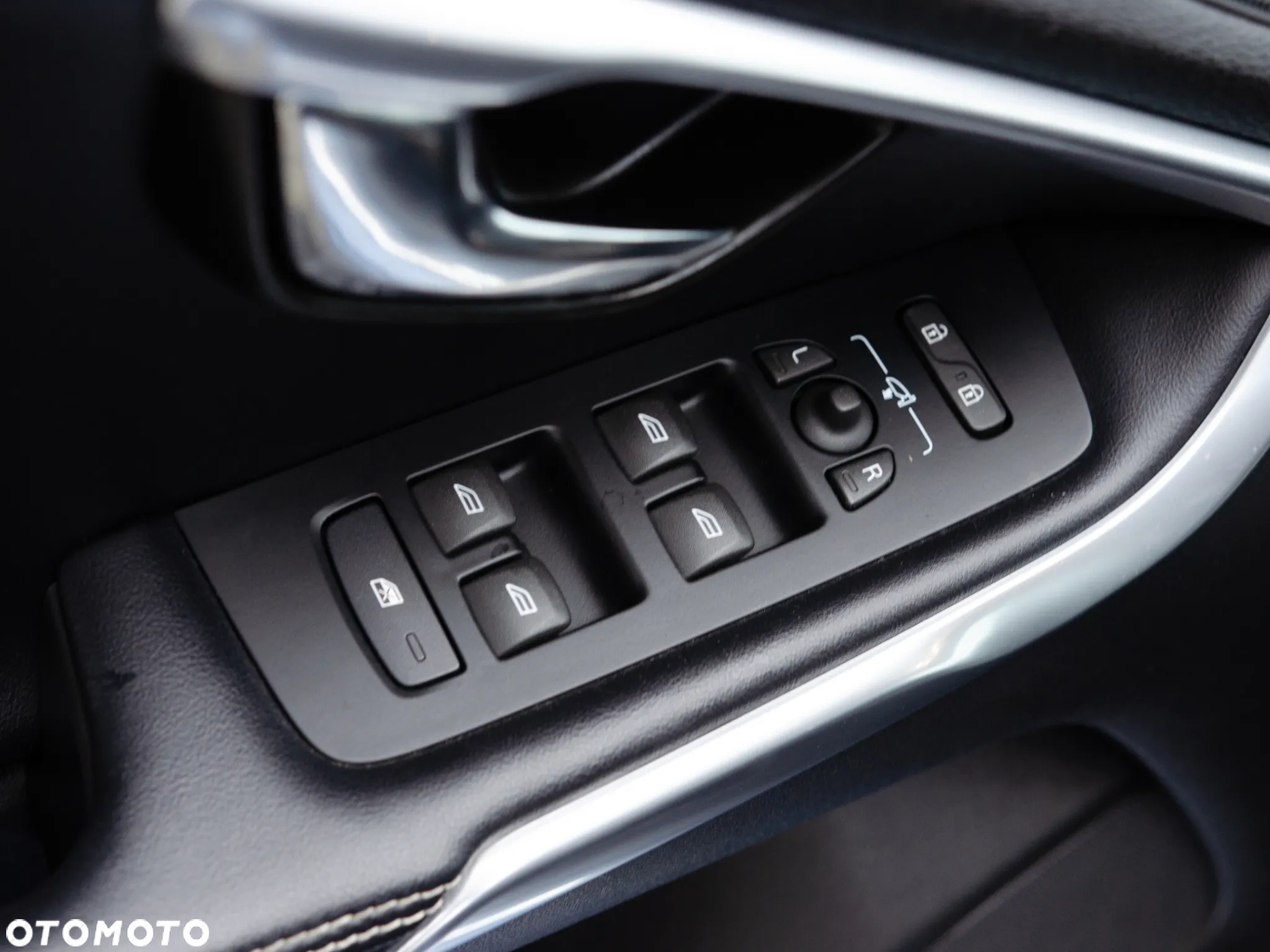 Volvo V40 D2 RDesign - 18