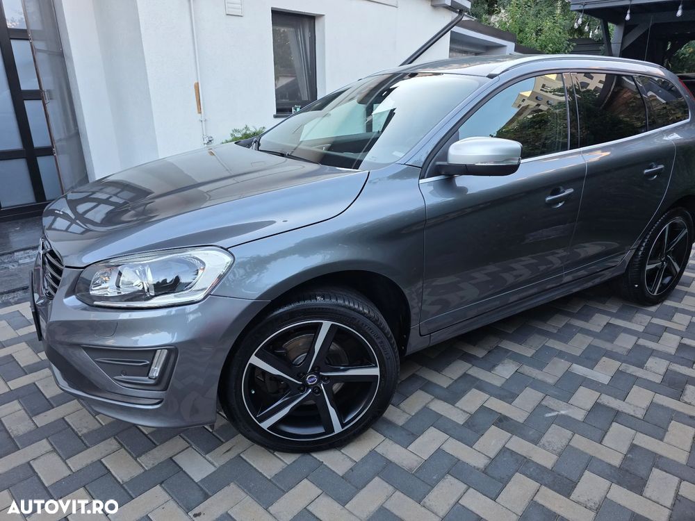 Volvo XC 60 D5AWD R-Design - 5