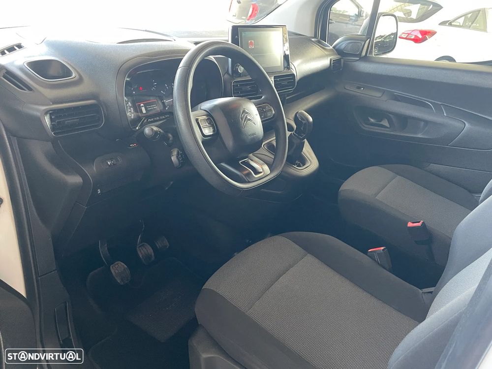Citroën BERLINGO 1.6 BlueHdi  100 cv - 13