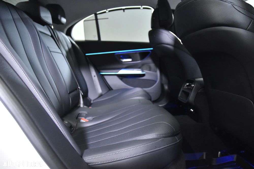 Mercedes-Benz E ver-200-mhev-aut- - 13