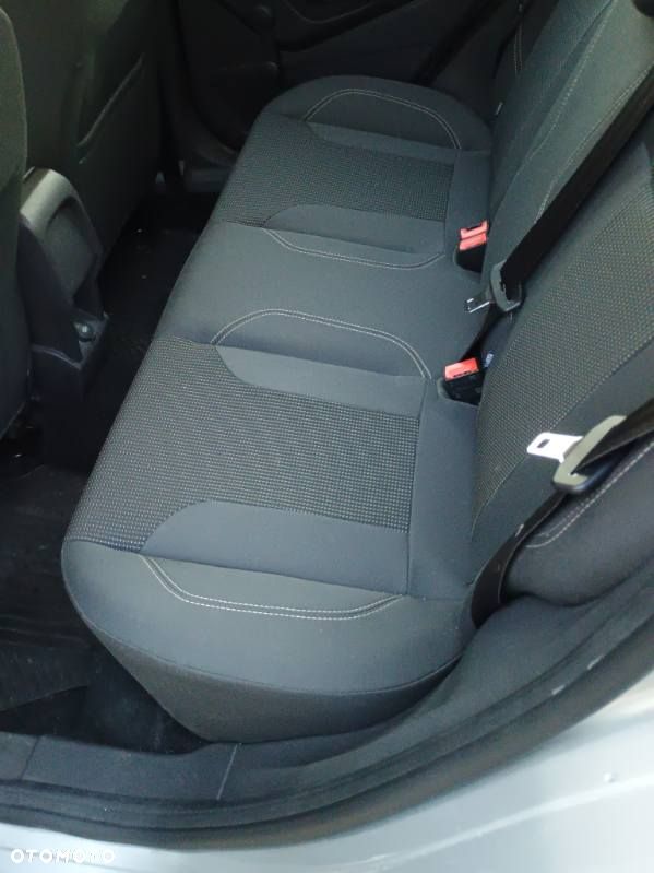 Ford Fiesta - 6