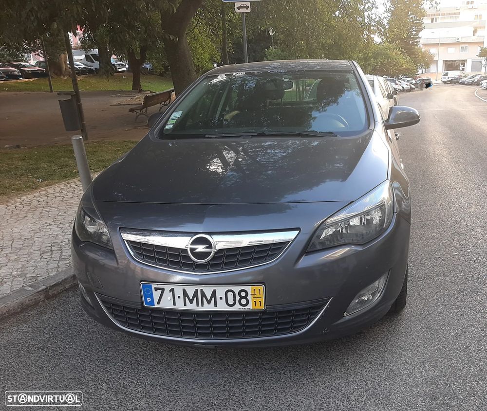 Opel Astra 1.7 CDTI Selection Start/Stop - 1