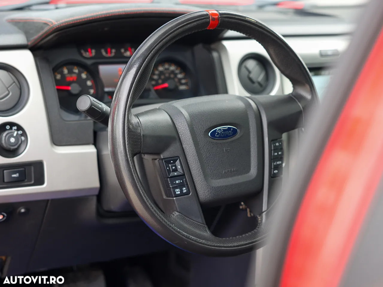 Ford Raptor - 9