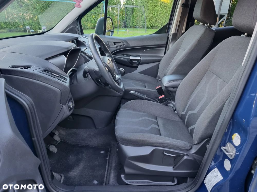 Ford Tourneo Connect Grand - 4