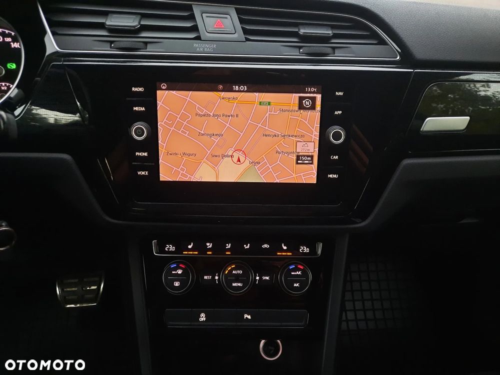 Volkswagen Touran 2.0 TDI SCR (BlueMotion Technology) DSG SOUND - 30