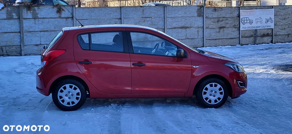 Hyundai i20 1.2 Trend - 10