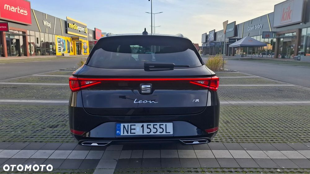 Seat Leon 2.0 TDI DPF Start&Stop DSG FR - 4