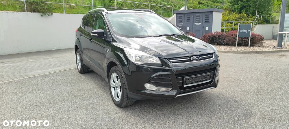 Ford Kuga 1.5 EcoBoost 2x4 Trend - 2