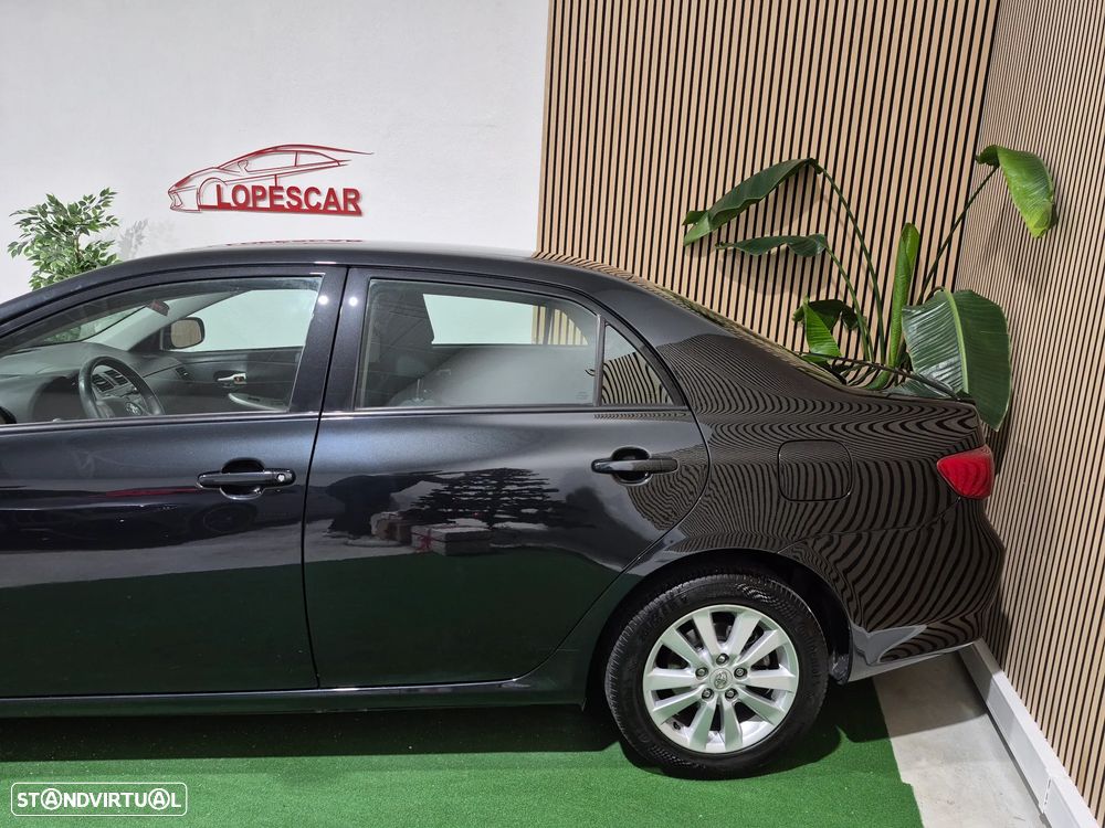 Toyota Corolla 1.4 D-4D Sol - 3