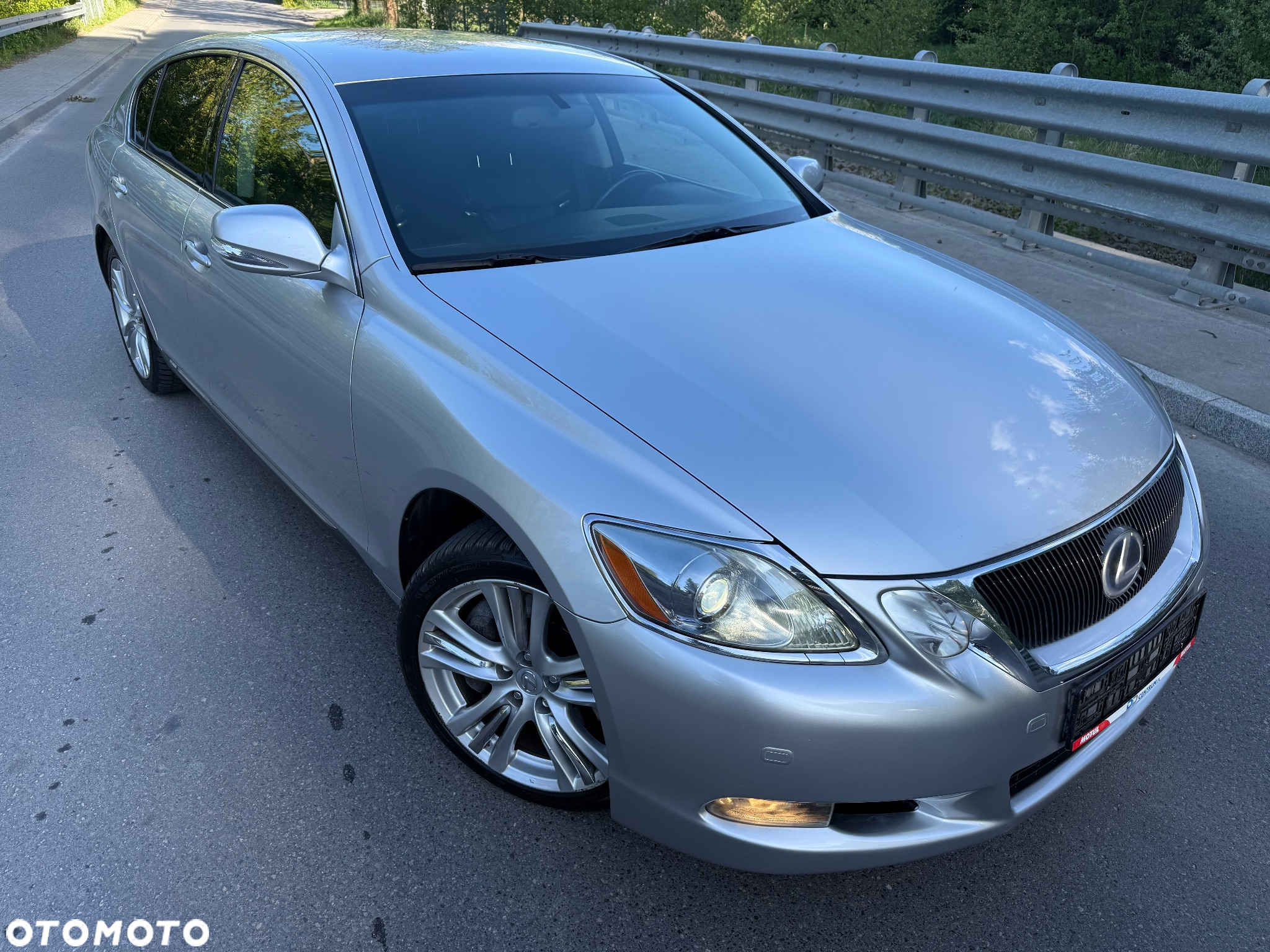 Lexus GS 450h Prestige + - 39