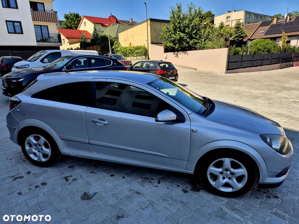 Opel Astra 1.7 CDTI Edition - 11