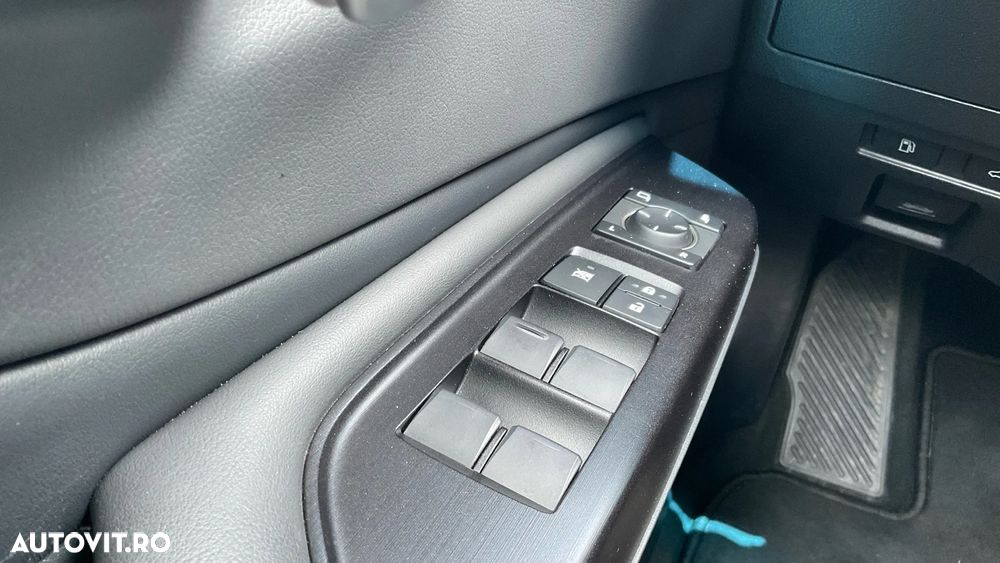 Lexus Seria ES 300h Executive - 24