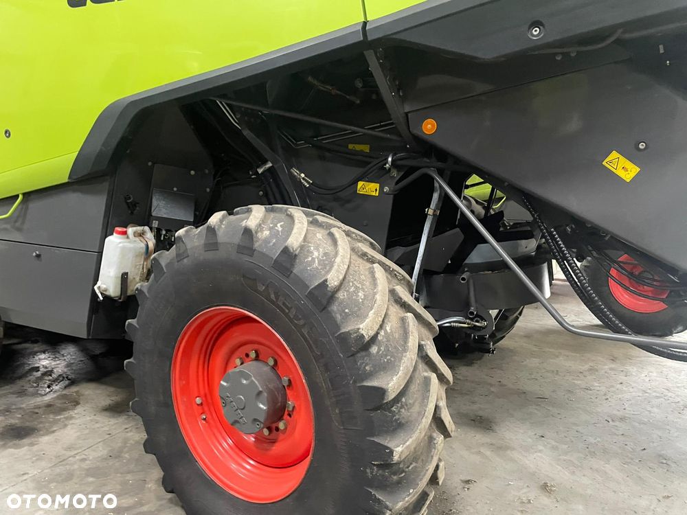 Claas Lexion 780TT - 12