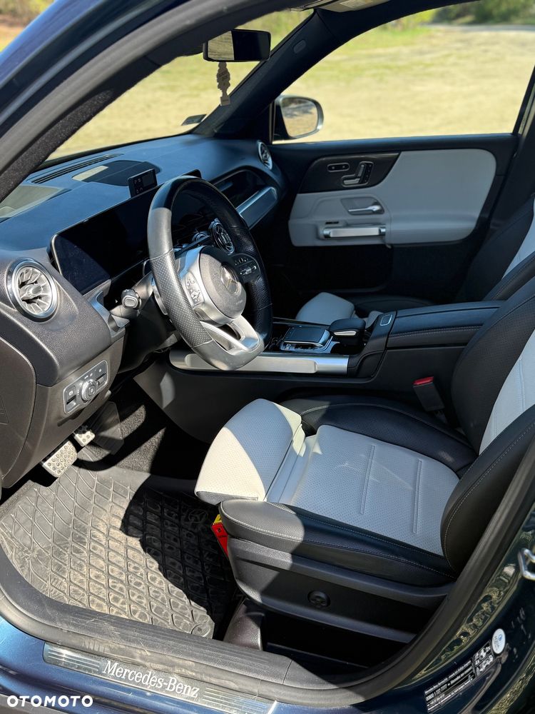 Mercedes-Benz GLB 220 d AMG Line 8G-DCT - 20