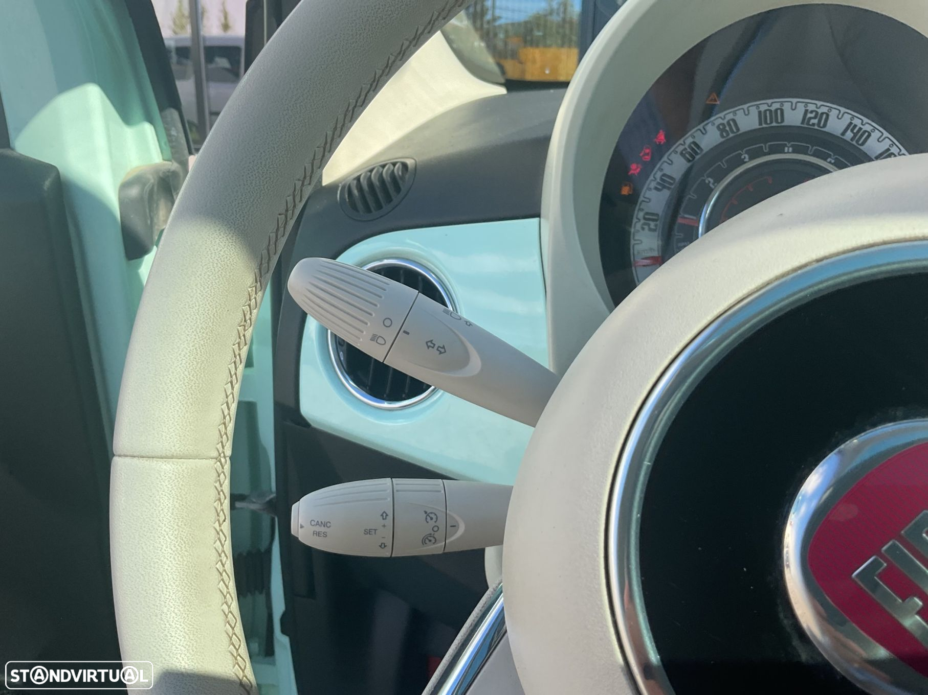 Fiat 500 1.0 Hybrid Lounge - 33