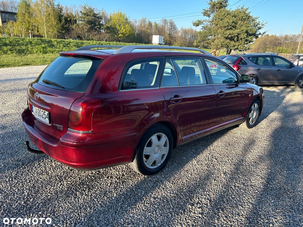 Toyota Avensis 2.0 D-4D Sol - 13