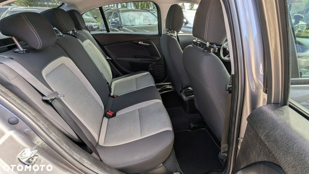 Fiat Tipo 1.4 16V Easy - 18