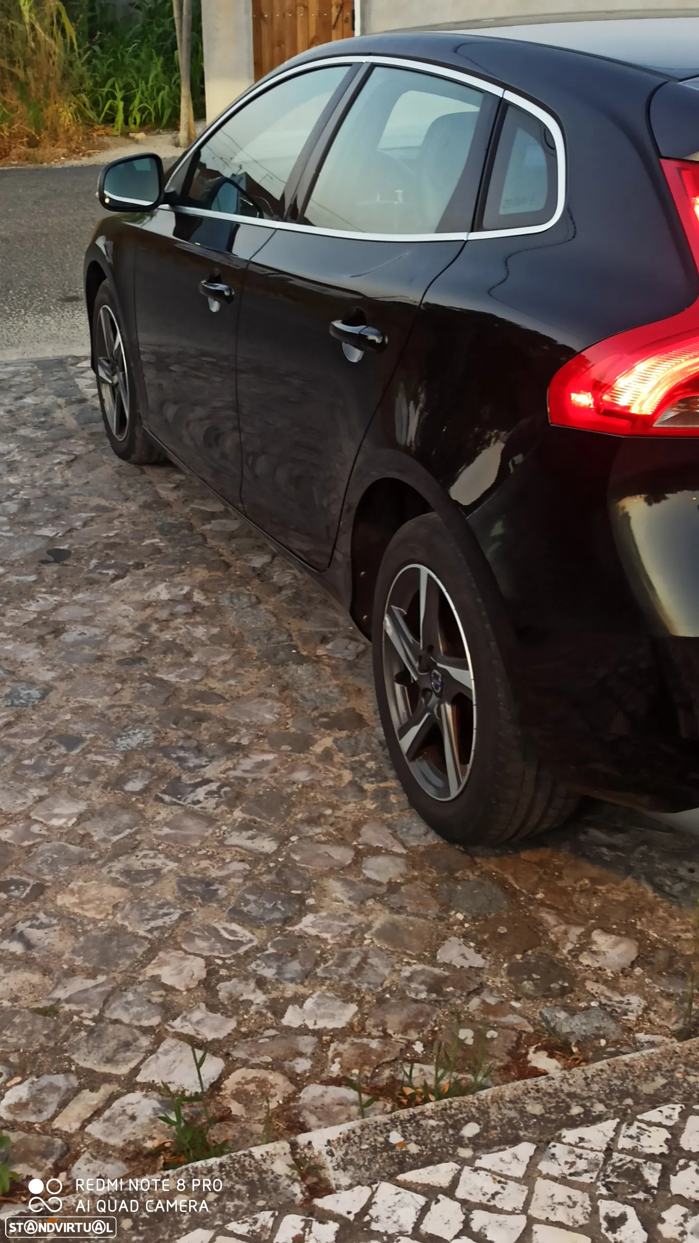 Volvo V40 2.0 D2 R-Design - 5
