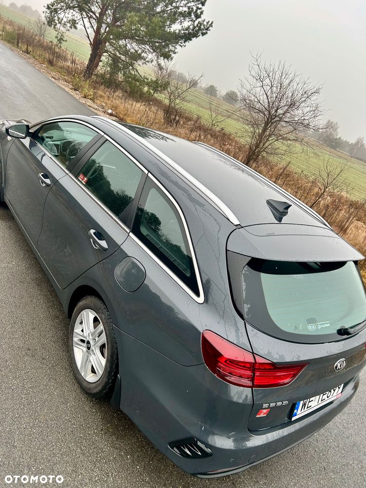 Kia Ceed 1.6 CRDi SCR L - 13