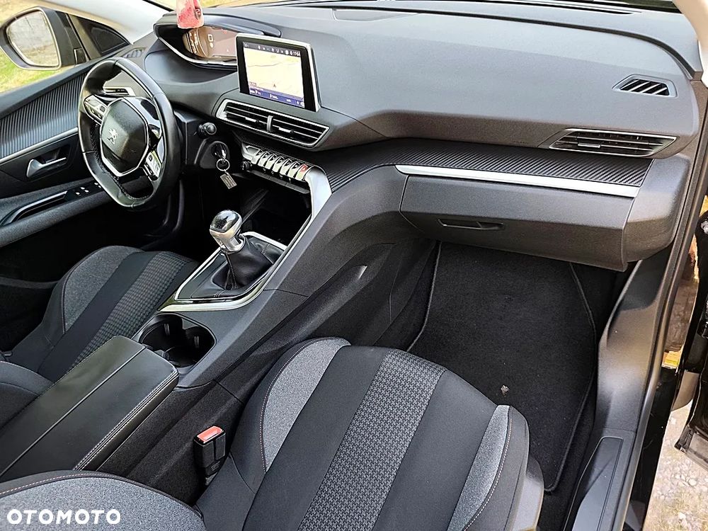 Peugeot 3008 PureTech 130 Stop & Start GPF Active - 25