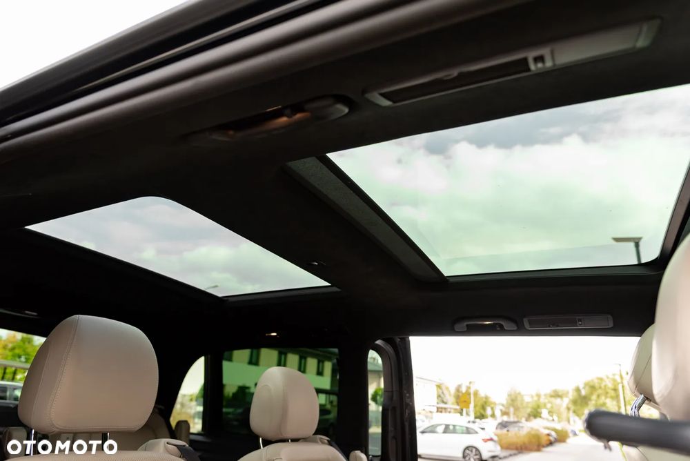 Mercedes-Benz Klasa V 250 d Exclusive 7G-Tronic - 24