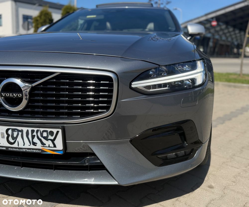 Volvo V90 T6 AWD R-Desgin - 4
