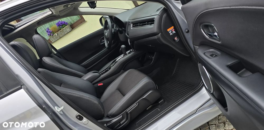 Honda HR-V 1.5 Executive (ADAS / Connect+) CVT - 19