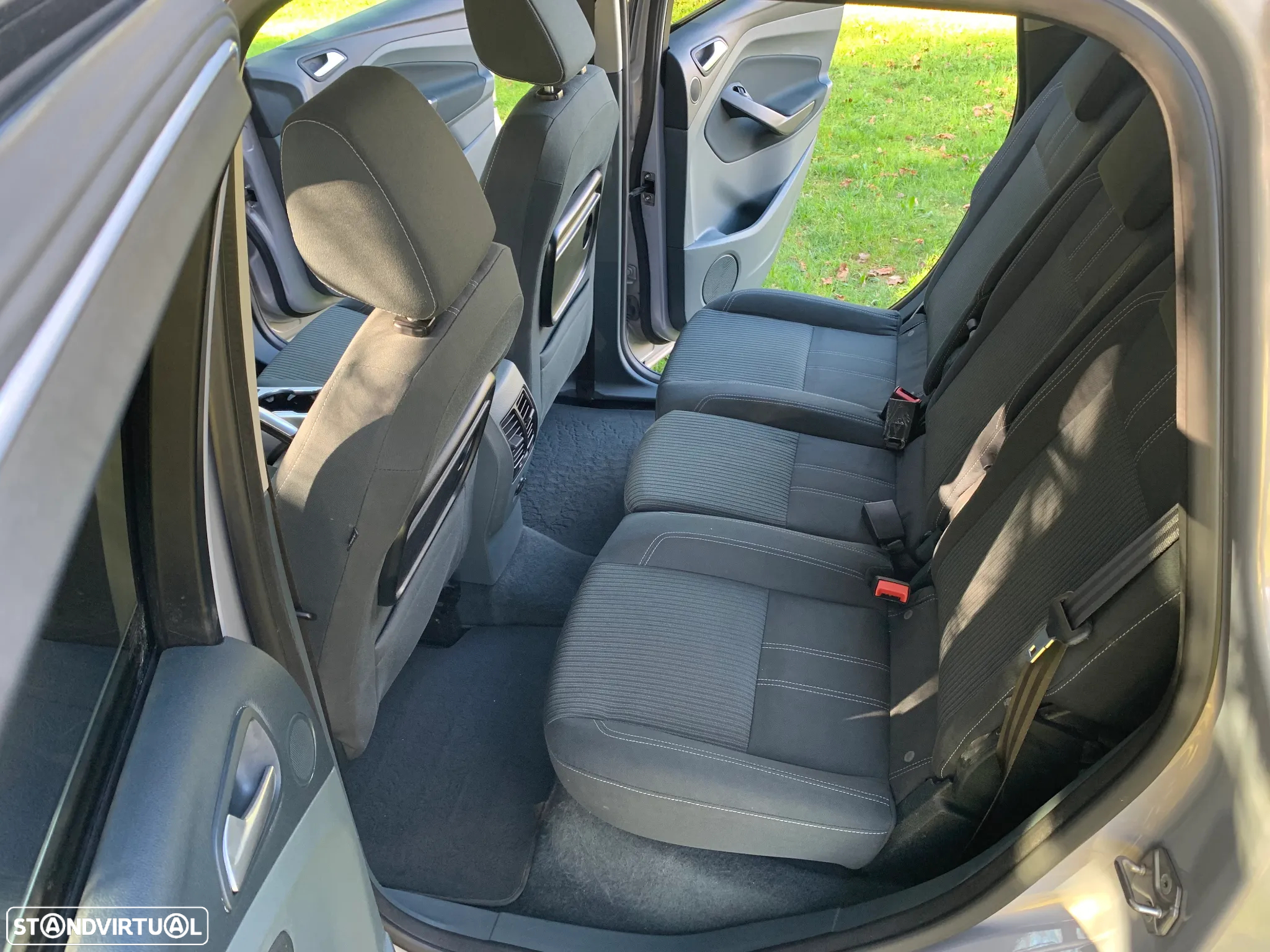 Ford C-Max 1.6 TDCi Titanium Edition S/S - 7