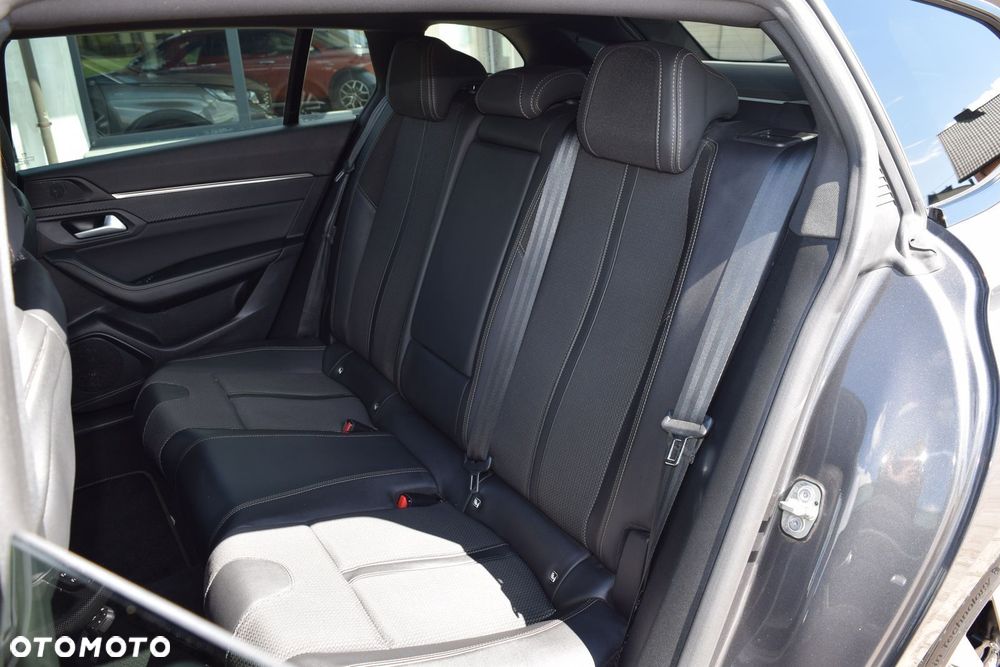 Peugeot 508 180 e-EAT8 GT - 26