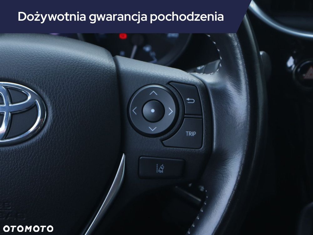 Toyota Auris - 21