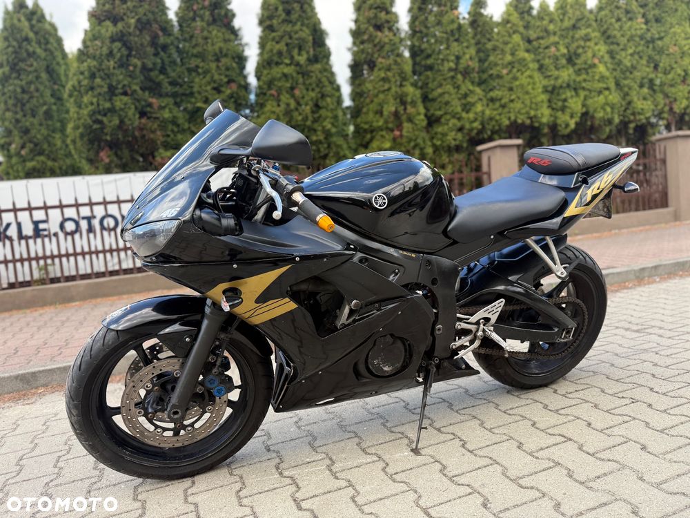 Yamaha R6 - 19
