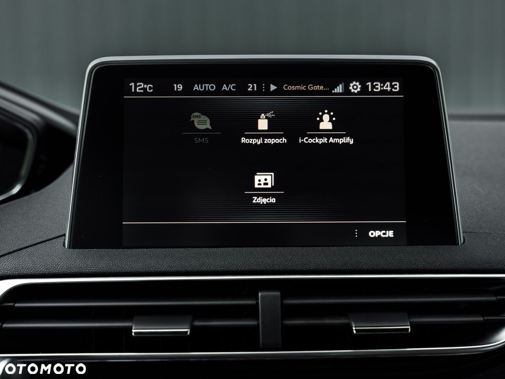 Peugeot 3008 BlueHDi 130 Stop & Start EAT8 Allure - 24