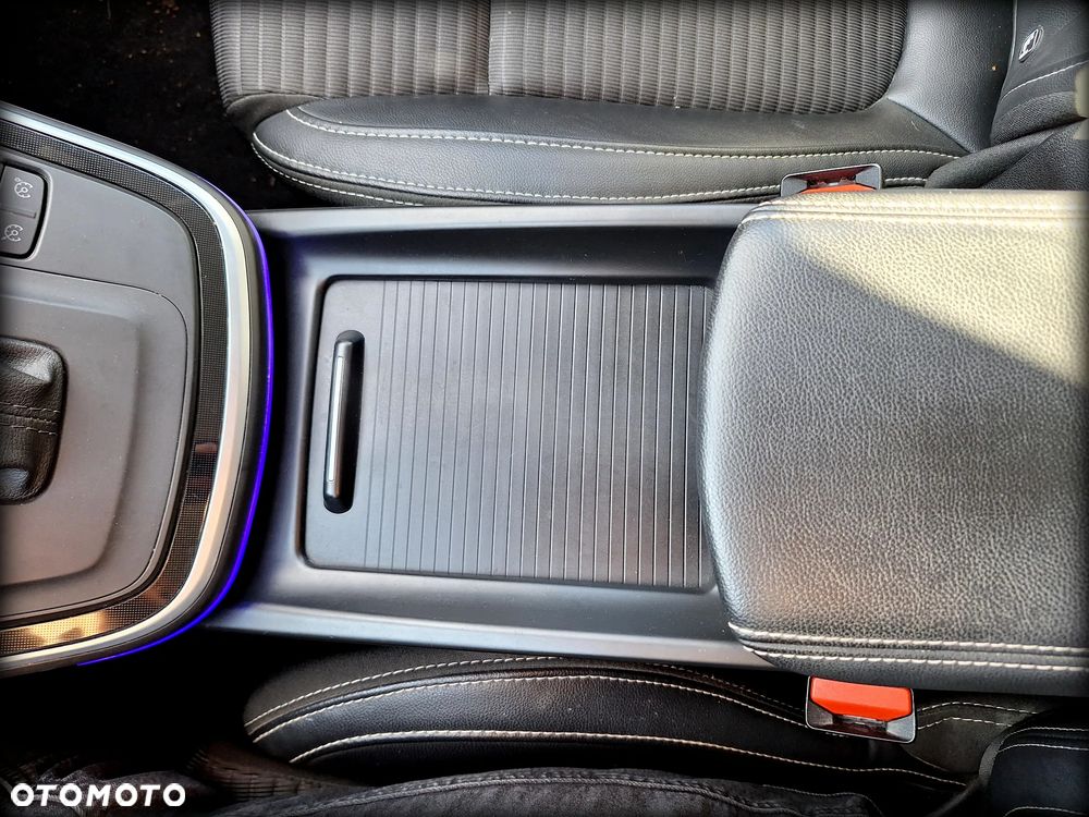 Renault Scenic 1.3 TCe FAP Bose EDC - 32