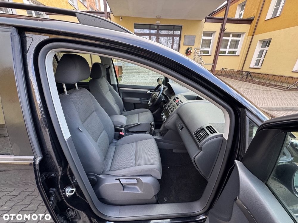 Ford Galaxy 2.0 TDCi DPF Ghia - 11