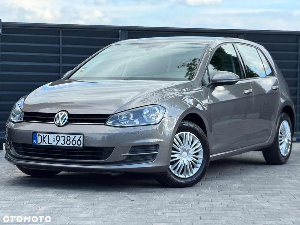 Volkswagen Golf 1.2 TSI BMT Comfortline - 1